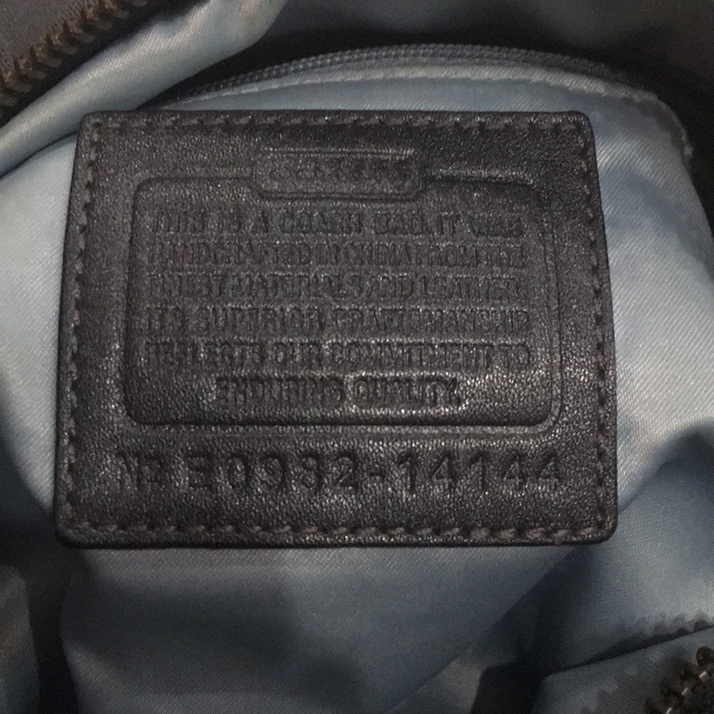 Coach purse - Picture 6 of 6